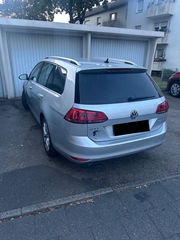 Image of Volkswagen Golf