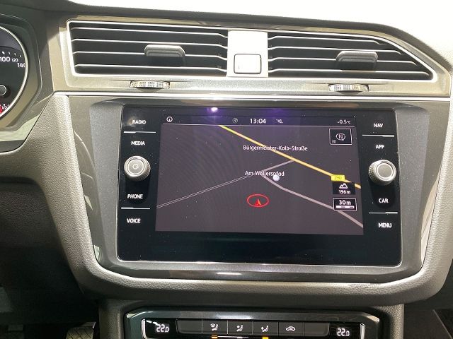 Tiguan 2.0 TDI COMFORTLINE LED AHK NAVIGATION KL