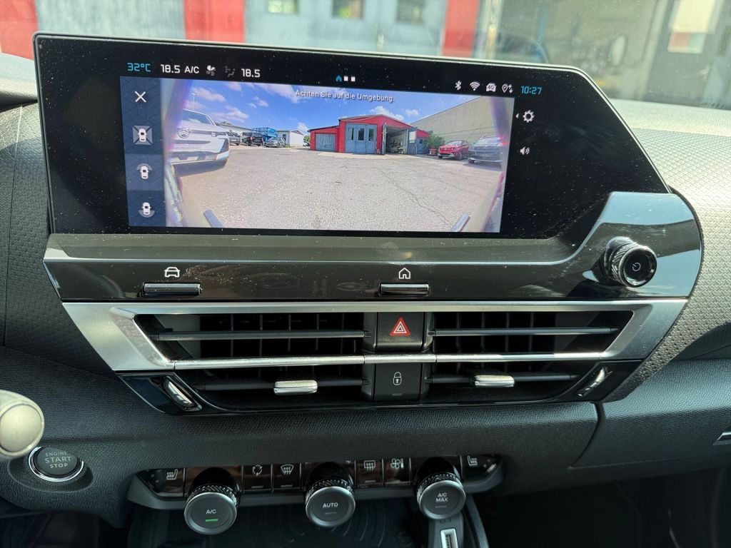 Fahrzeugabbildung Citroën C4 PureTech 130 Stop&Start EAT8 MAX*Alcantara