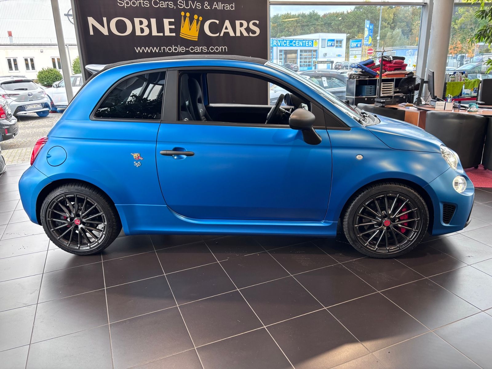 Fahrzeugabbildung Abarth 595C  Competizione BEATS XENON NAVI