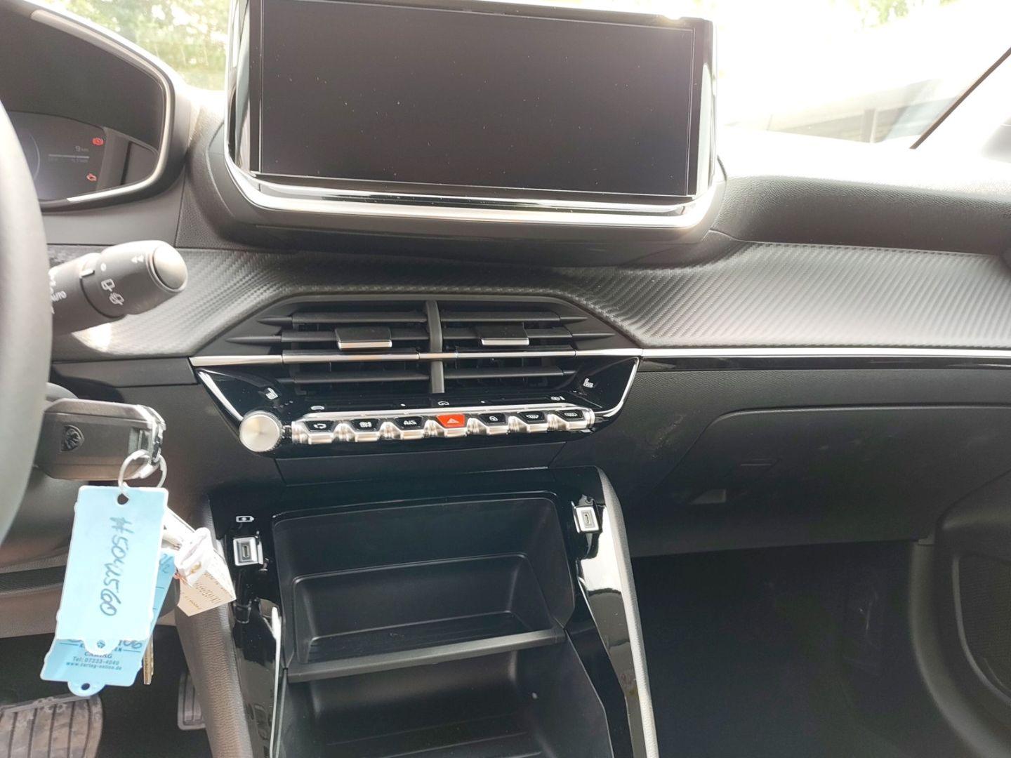 Peugeot 208 - Bild 11