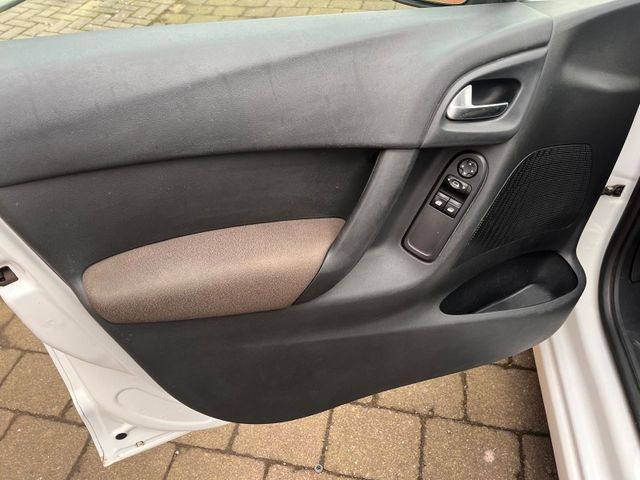 Citroën C3 HDi 70 Attraction*Klimaanlage* Bild 8