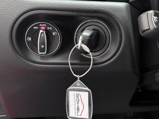 Porsche Macan*Automatik*Pano*Spur*CarPlay*SAGAS*18Wege*