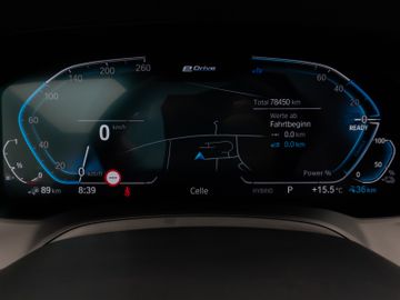 Fahrzeugabbildung BMW 320e Advantage DAB HiFi PDC AHK Alarm LED Sport