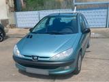 Peugeot 206 Automatik - Peugeot 206 mit Benzin-Antrieb: Kleinwagen, Automatik