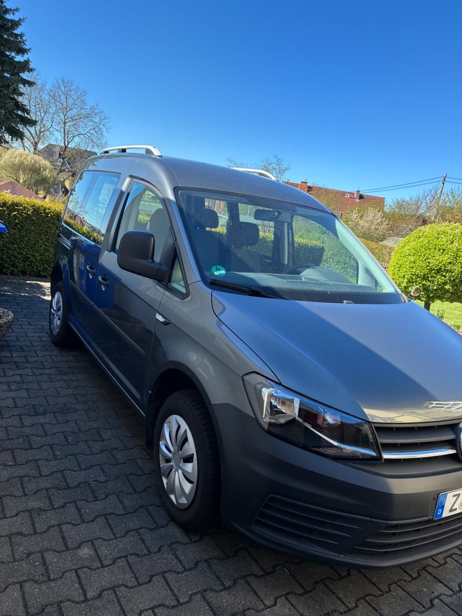 VW Caddy 2,0TDI 75kW Kombi, Klima