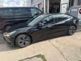 Tesla Model 3 Allradantrieb mit Dualmotor Long Ran... - gebrauchte Tesla Model 3 aus dem Jahr 2022