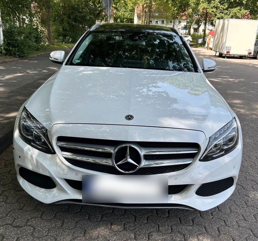 Image of Mercedes-Benz C 220