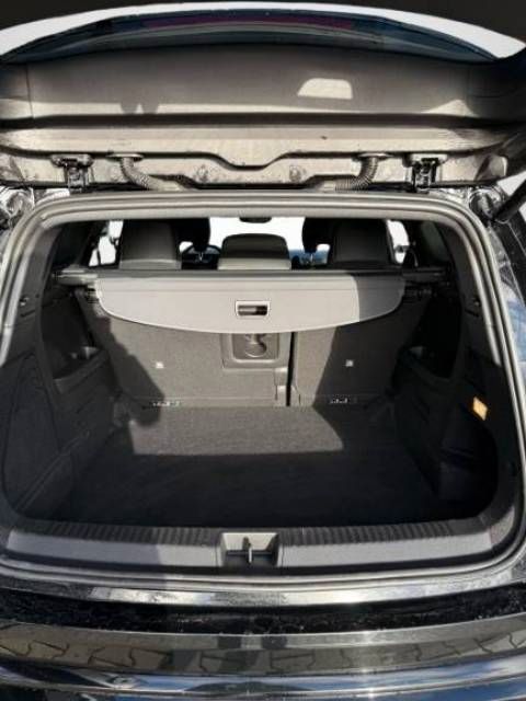 Fahrzeugabbildung Renault Espace Techno E-Tech Full Hybrid 200