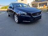 Volvo V40 T2 Kinetic Kinetic - Volvo V40: Von Privat