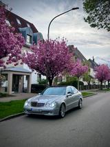 Mercedes-Benz Mercedes E200 Kompressor W211 - Mercedes-Benz E 200 in Augsburg