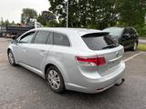 Toyota Avensis 1.8 Stw Man.6 - Toyota Avensis aus 2011: Kombi
