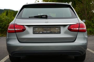 Mercedes C 220 - 6
