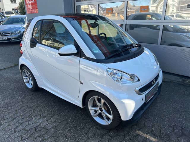 Fahrzeugabbildung Smart ForTwo Turbo Aut.+Navi+Klima+Panoramadach