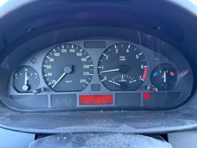 BMW 316 316i Edition Lifestyle