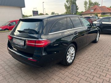 Mercedes E 220 - 5