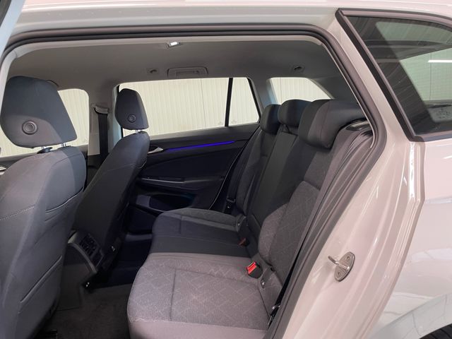 Golf VIII Variant Life 1.0 eTSI DSG NAVI ACC