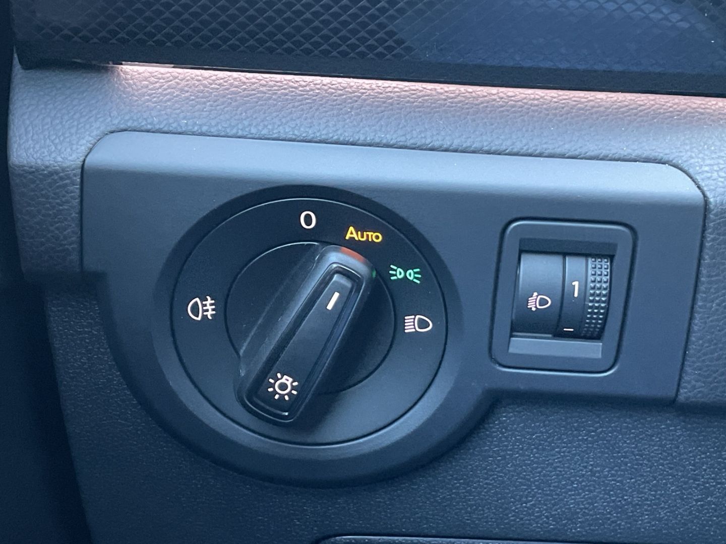 T-Cross 1.0 TSI DSG Goal AHK/Kamera/Navi/ACC/LED