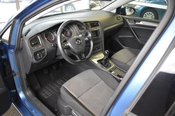 Volkswagen Golf - 12