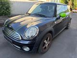 MINI ONE Mini One|Klima|Panorama|SHZ|TUV 11.2025 - MINI MINI mit Benzin-Antrieb: Schwarz, Kleinwagen