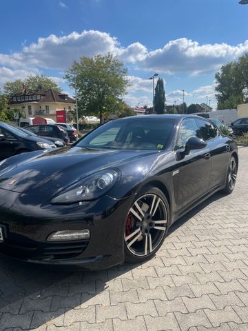 Porsche Panamera Diesel -