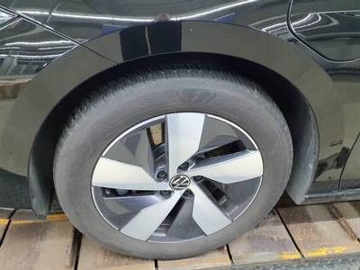 Volkswagen Passat Variant - Bild 8