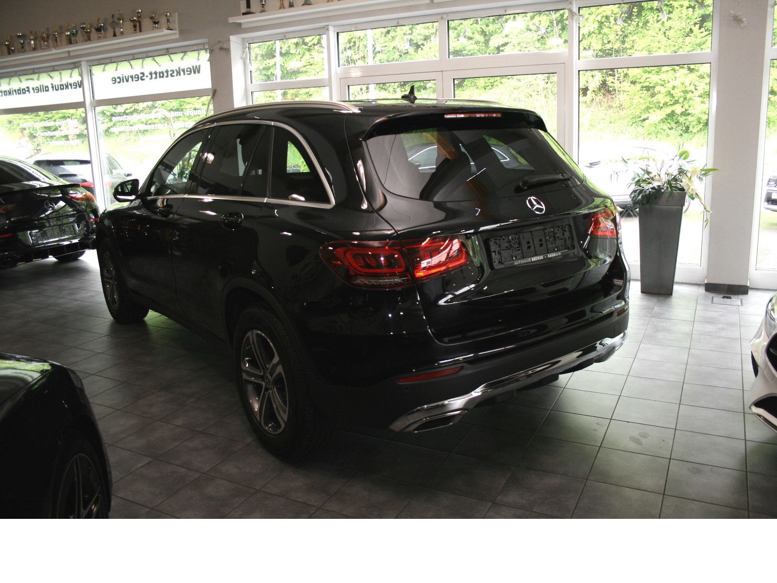 Fahrzeugabbildung Mercedes-Benz GLC 220 d 4M Offroad *Standheizung*LED*Memory
