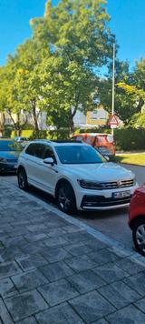 Volkswagen VW Tiguan TDI 4 Motion DSG Tip/Top - Volkswagen Tiguan mit Diesel-Antrieb: Limousine, Automatik