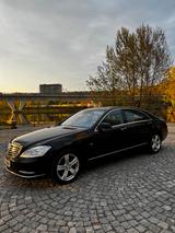 Mercedes-Benz S 350L 4MATIC| NIGHTVISION| TOP ZUSTAND - Mercedes-Benz S-Class: Von Privat