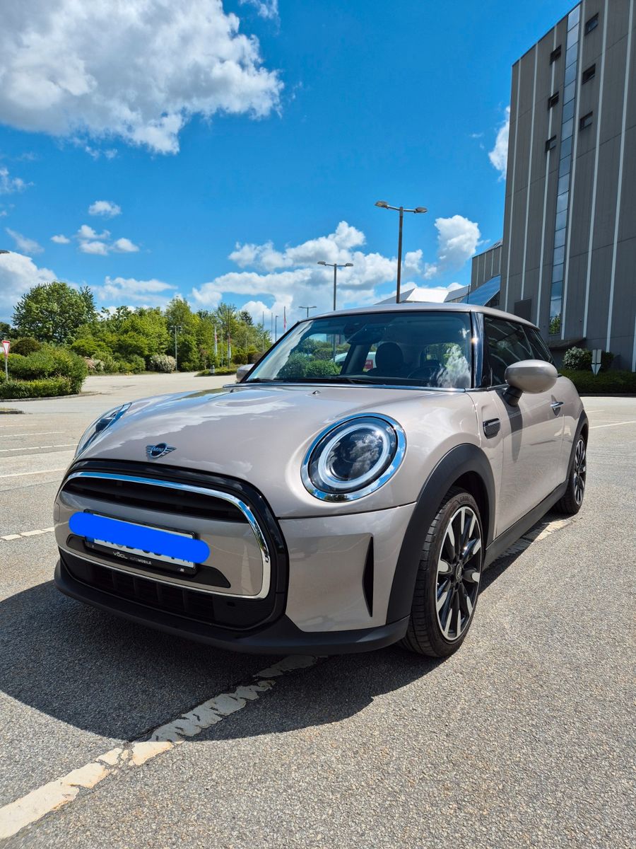 MINI Cooper First Classic Trim Classic Trim
