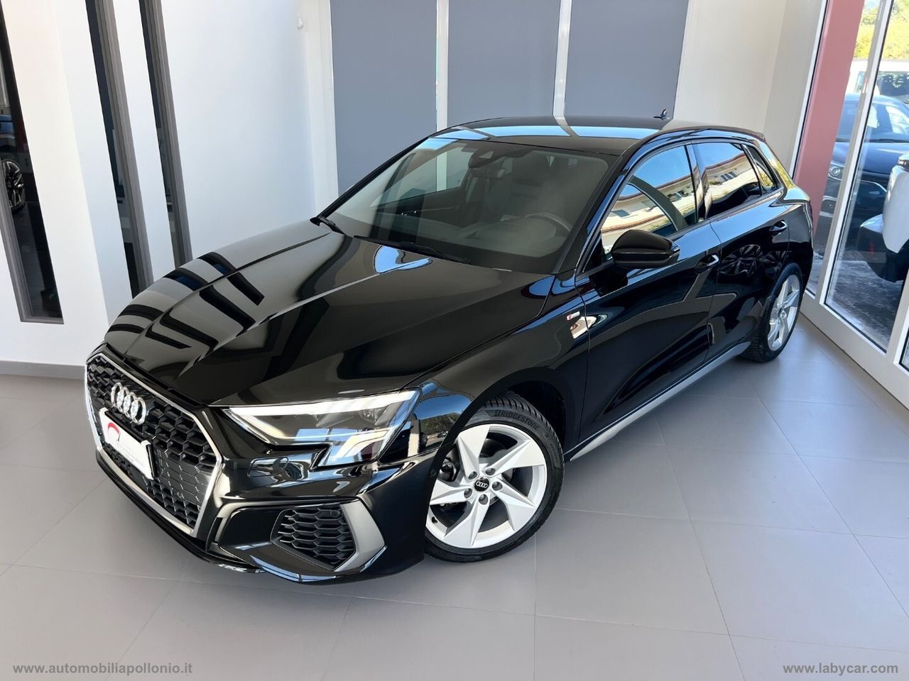 Audi AUDI A3 SPORTBACK 30 TDI S LINE - 2023 imagem 3