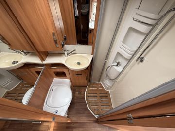 HYMER ERIBA HYMERCAR ML-T 580 AutomatikRFKLUFTFEDSATTVAHKMARKIS