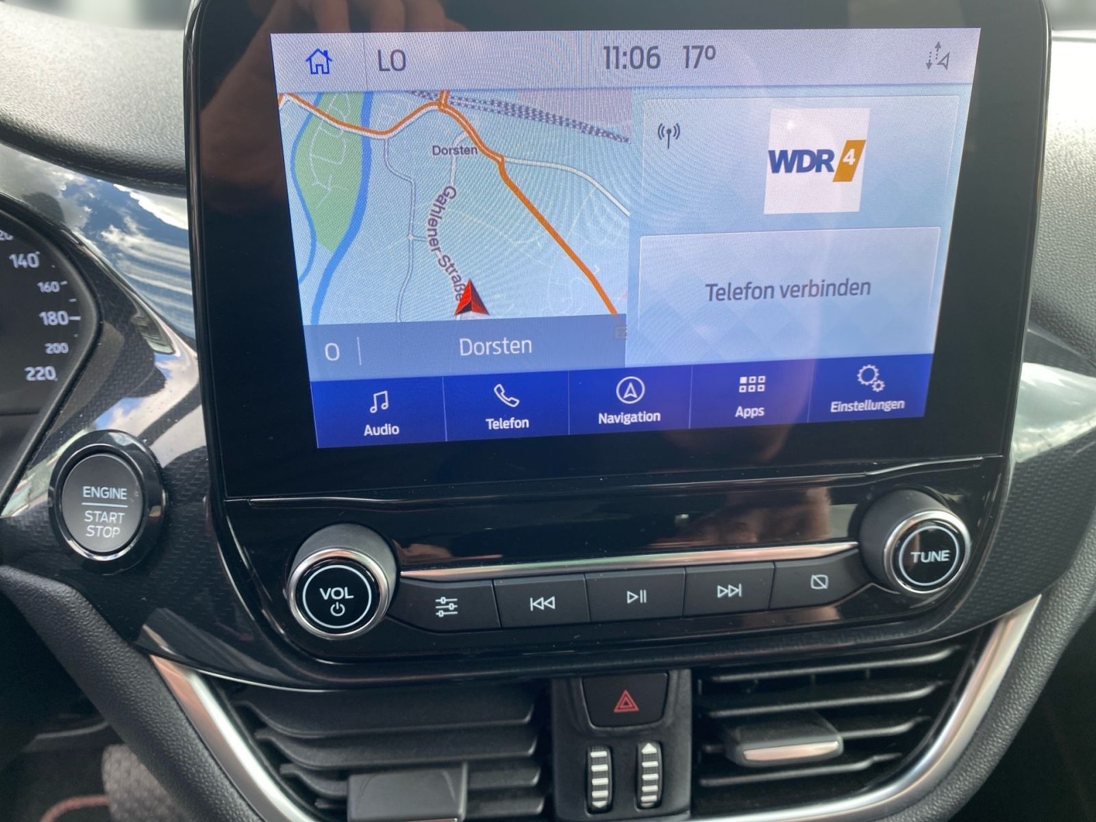 Fahrzeugabbildung Ford Fiesta 1.0 EcoBoost Hybrid Automatik ST-Line X