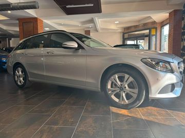 Mercedes C 200 - 3