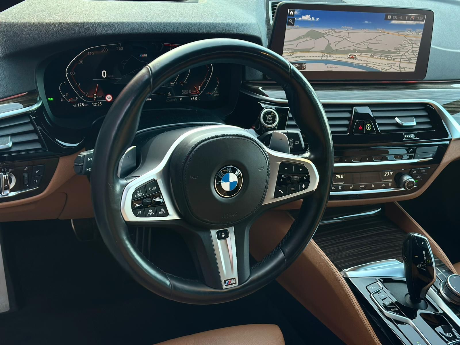 BMW 540i xD M SPORT SHADOW* LASER#SHZ#SH#LH#KEYLESS - Image 27