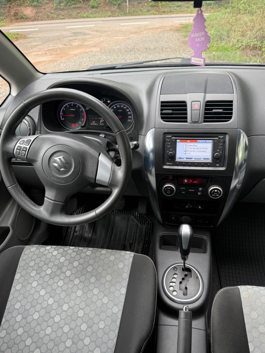 Suzuki SX4 1.6 VVT 2WD Style Automatik Style