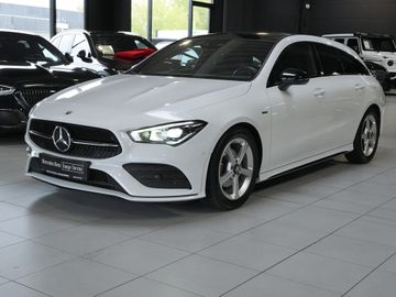 Mercedes CLA 180 Shooting Brake - 8