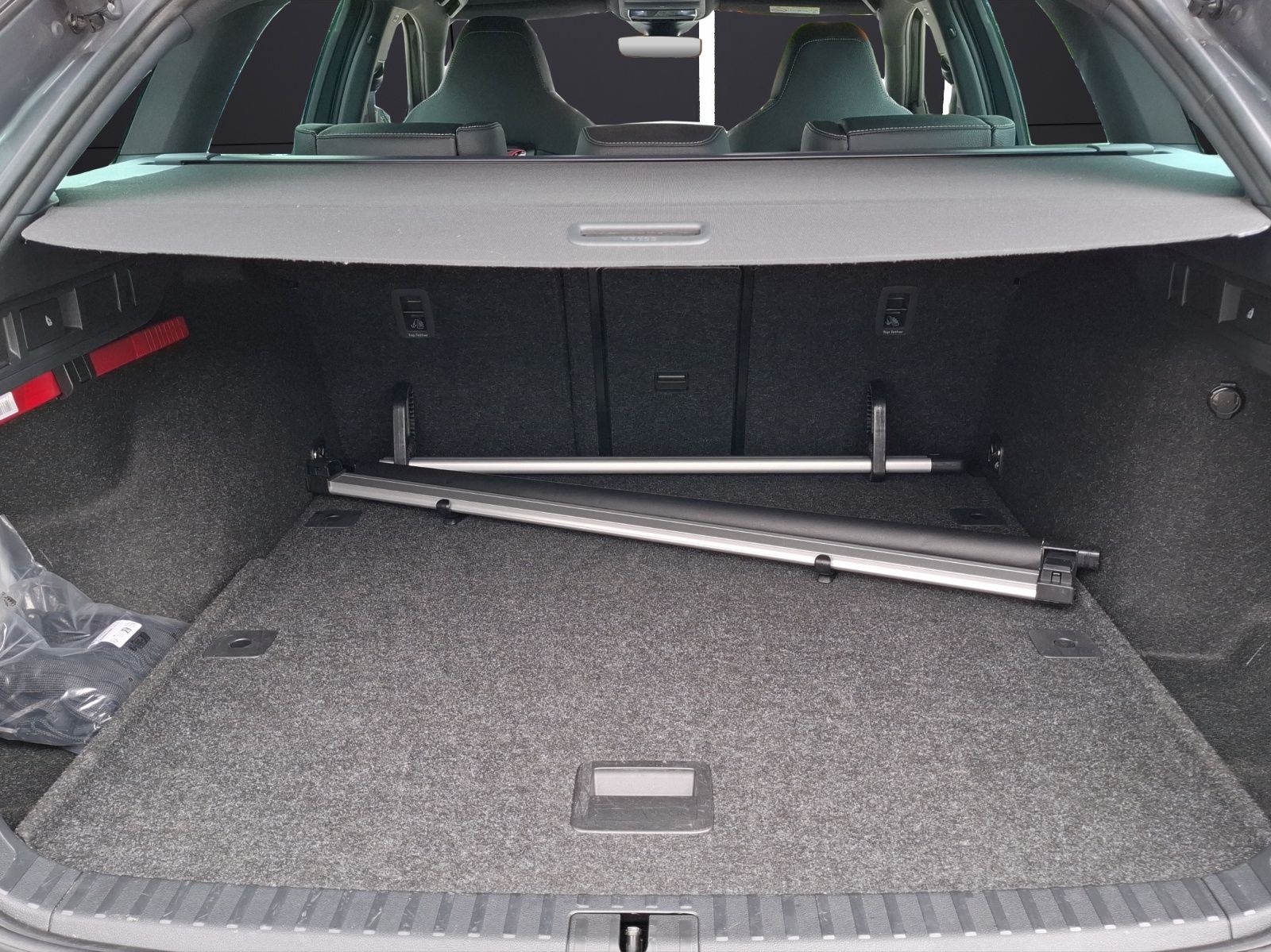 Fahrzeugabbildung SKODA Octavia Combi TDI Sportline DSG Matrix Navi AID