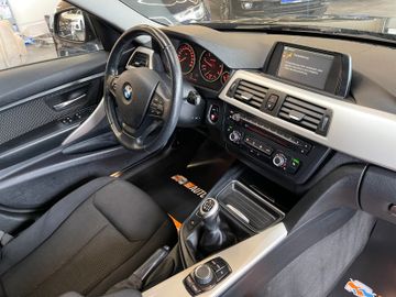 BMW 320 d xDrive *TÜV-NEU*SZHZ*PDC*LIMITER*NOTRUFSYS