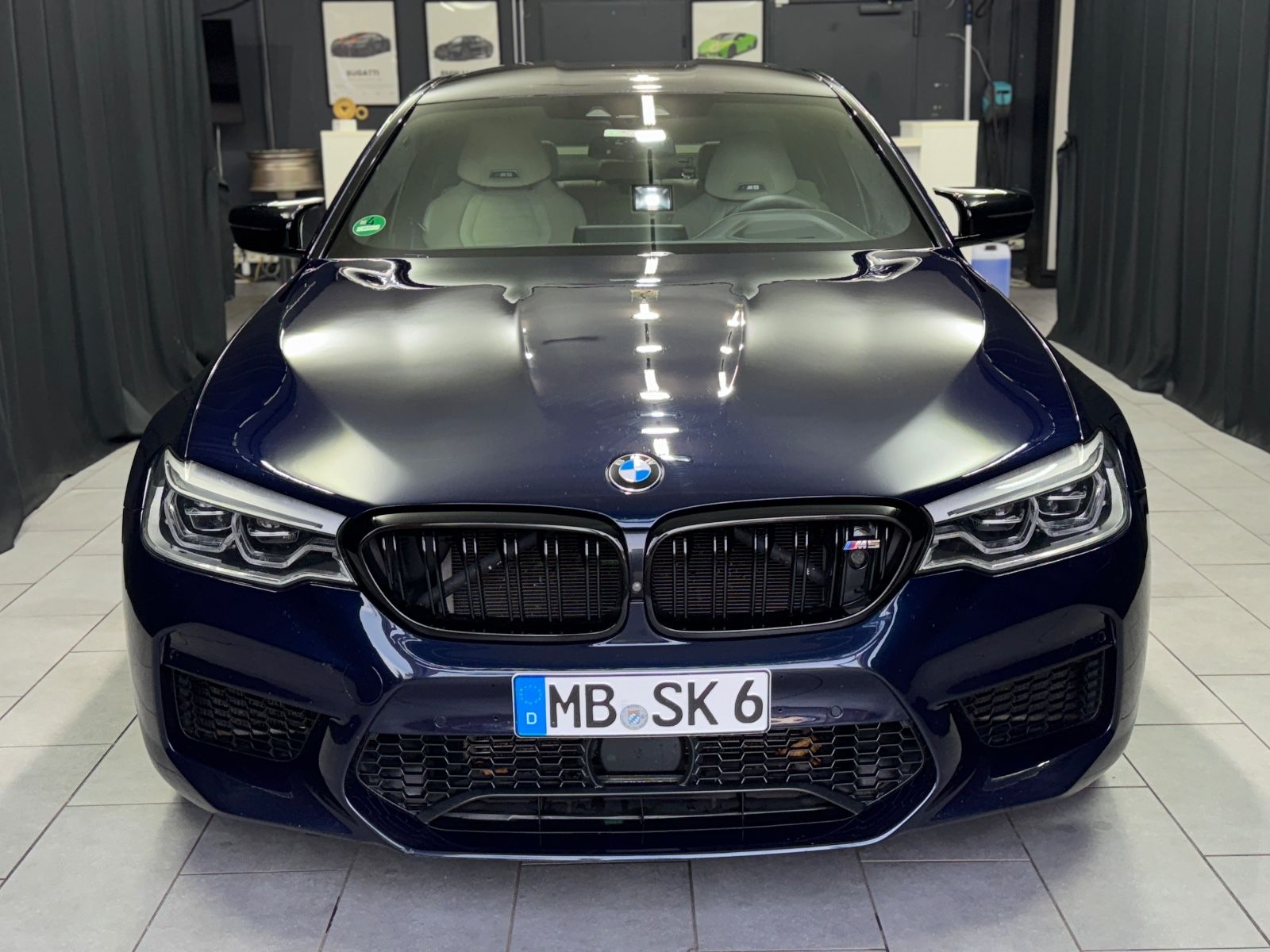 Fahrzeugabbildung BMW M5 LIM|BOWERS|TV|KERAMIK|INDIVIDUAL|VOLL