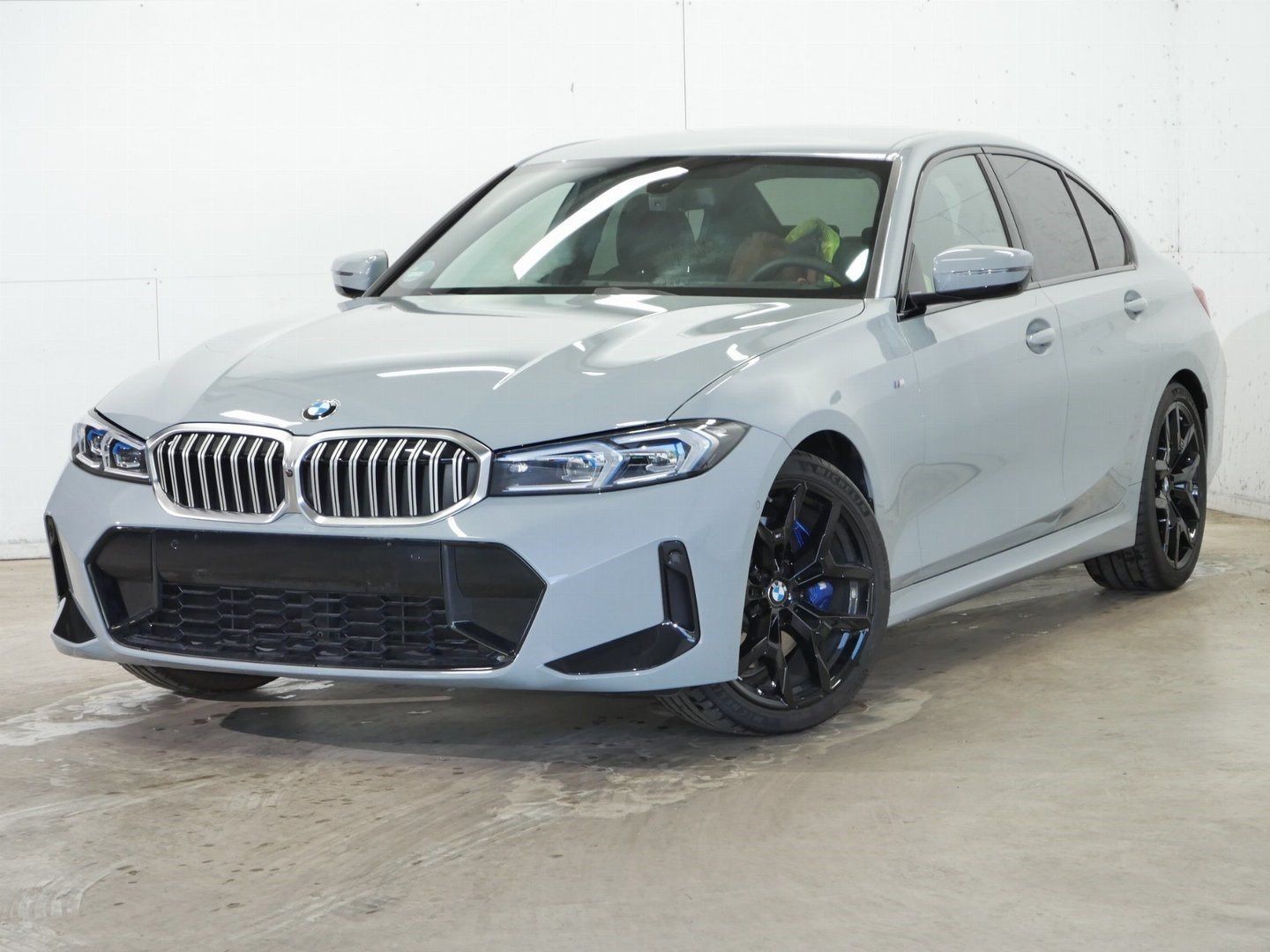 BMW 320 - Bild 1
