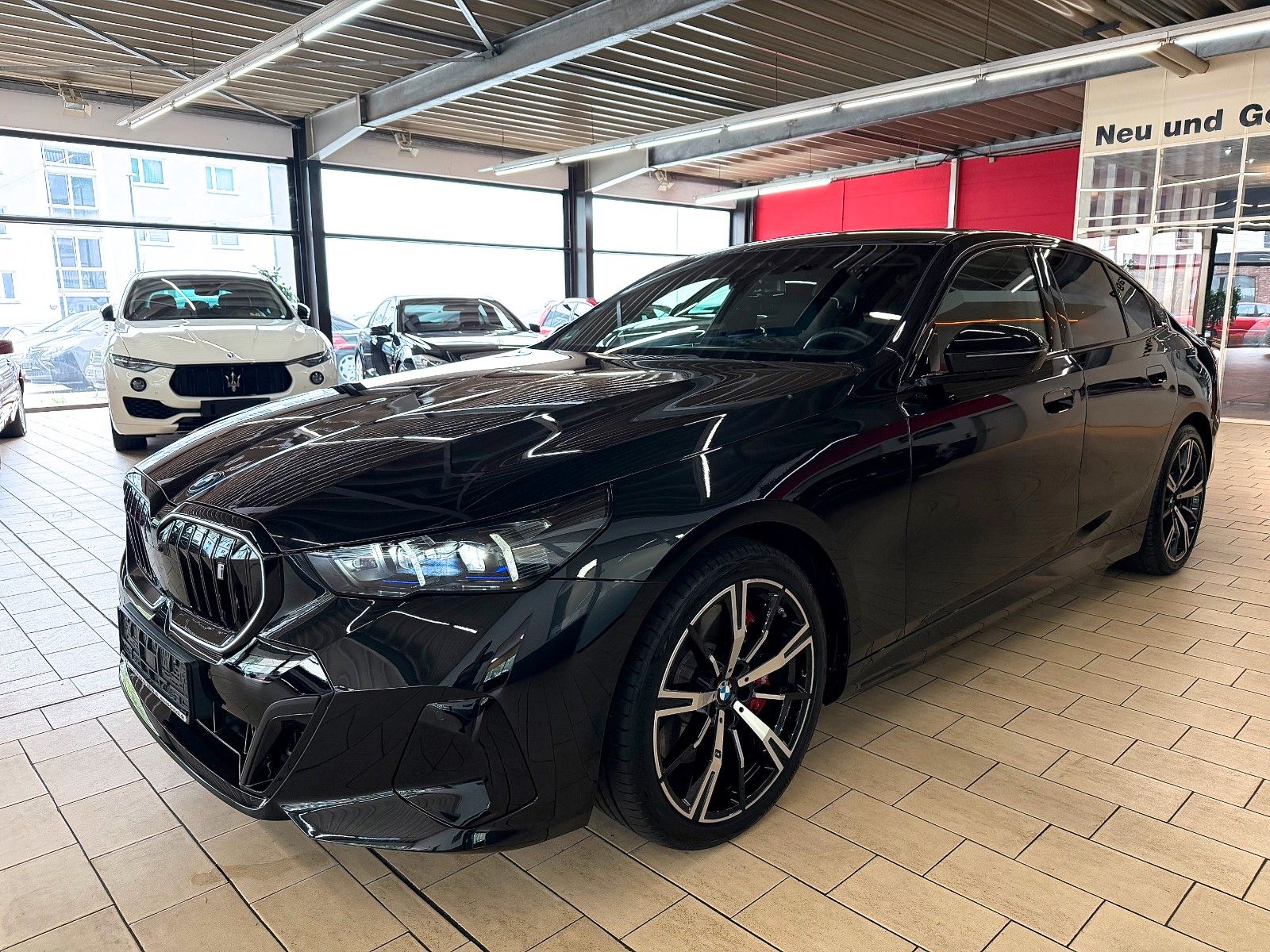BMW i5 40 xDrive M SPORT *VOLLAUSST+20'M+NP. 99.750€ foto 2