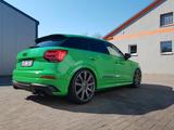 Audi SQ2 TFSI S tronic quattro Porsche Vipergrün - Audi SQ2: Schiebedach