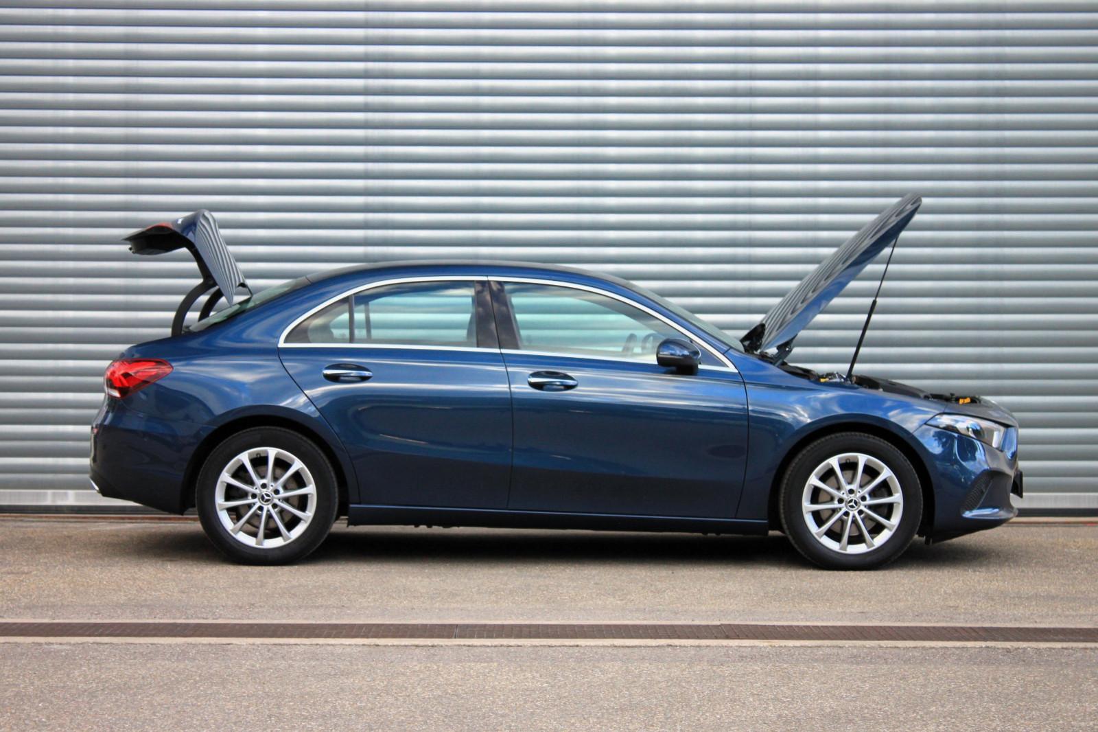 Mercedes-Benz A 200d 4Mat. Progressive, DAB,LED, HEADUP, KEYLG