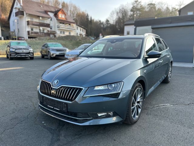 Skoda Superb Combi L&K DSG/2.HD/LEDER/KEYLESS/AHK/PANO