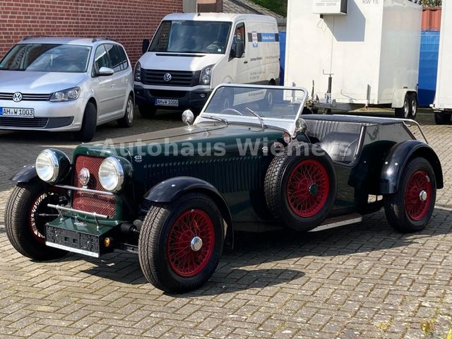 MG NG TD Roadster ähnlich MG TD und Aston Martin