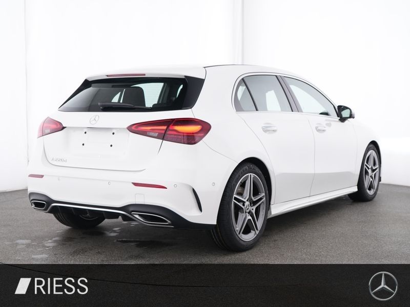 Mercedes-Benz A 220 d AMG Sport Distr Pano Keyl 360 18'' foto 3