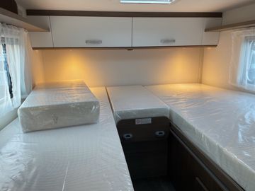 Carado V 337 PRO+ AUTOMATIK KLIMA NAVI TV