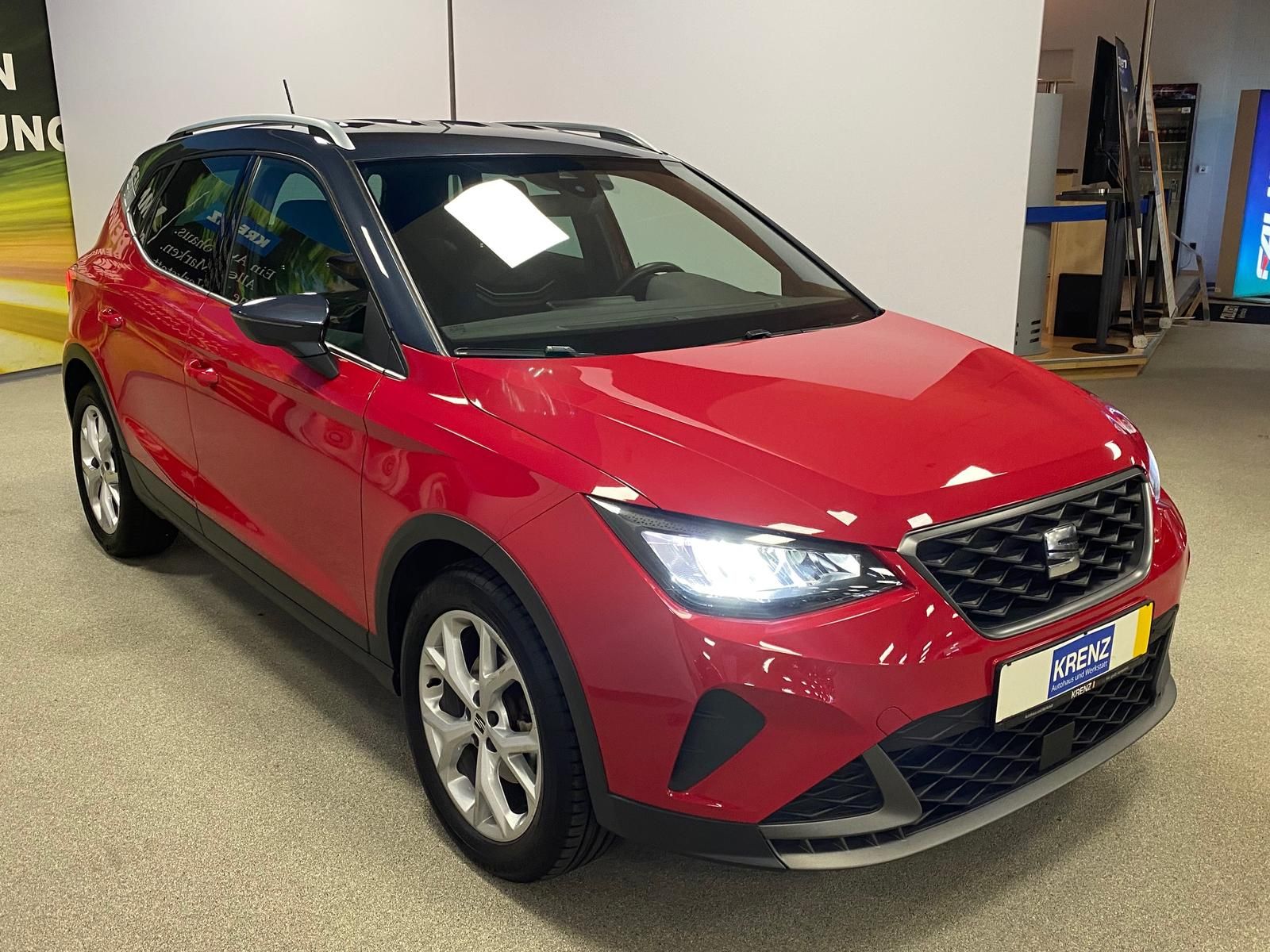 Fahrzeugabbildung SEAT Arona FR 1.5 TSI DSG+APP+NAVI+ACC+LED+PDC+17"+++