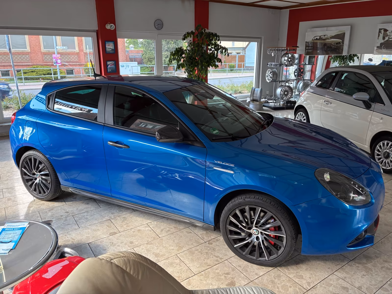 Alfa Romeo Giulietta Super-Voll-Leder-150HP-SUPER OPTIK-ALU